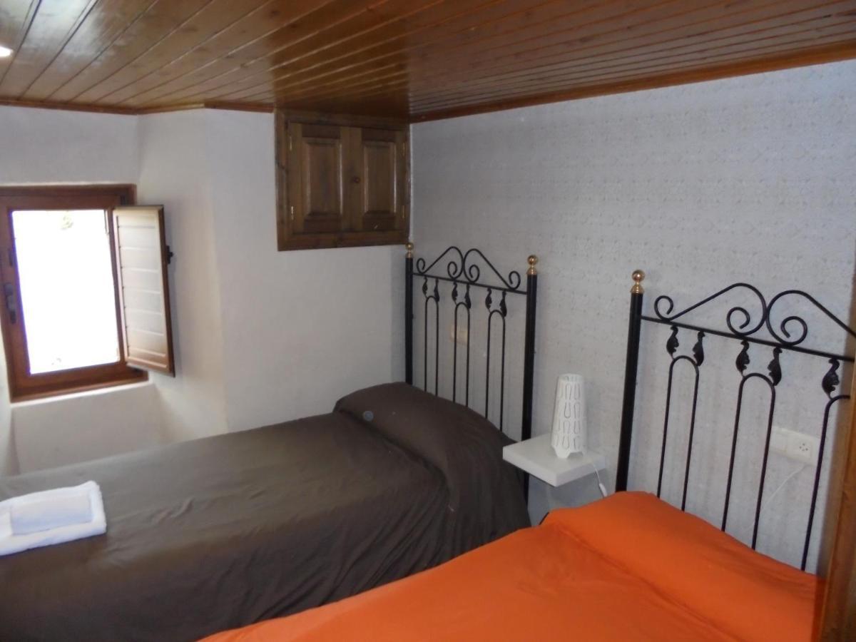 Casa Saleta Pensionat Melide Exteriör bild